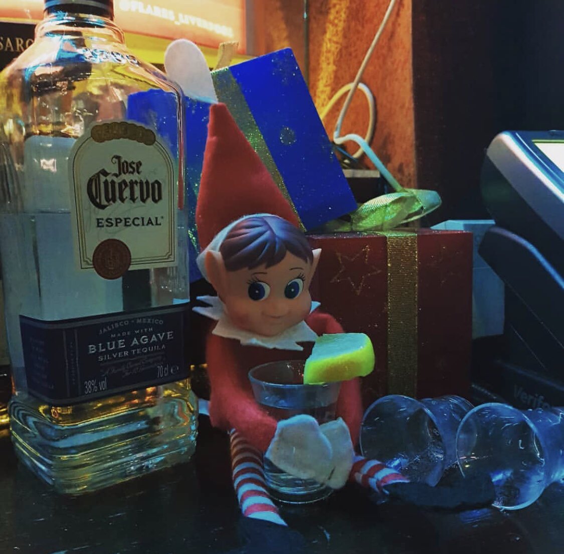 🎄🥃thirsty Thursdays🎅🏼😂 join are elf on the tequila whilst it’s 4 for £9🥳🎉