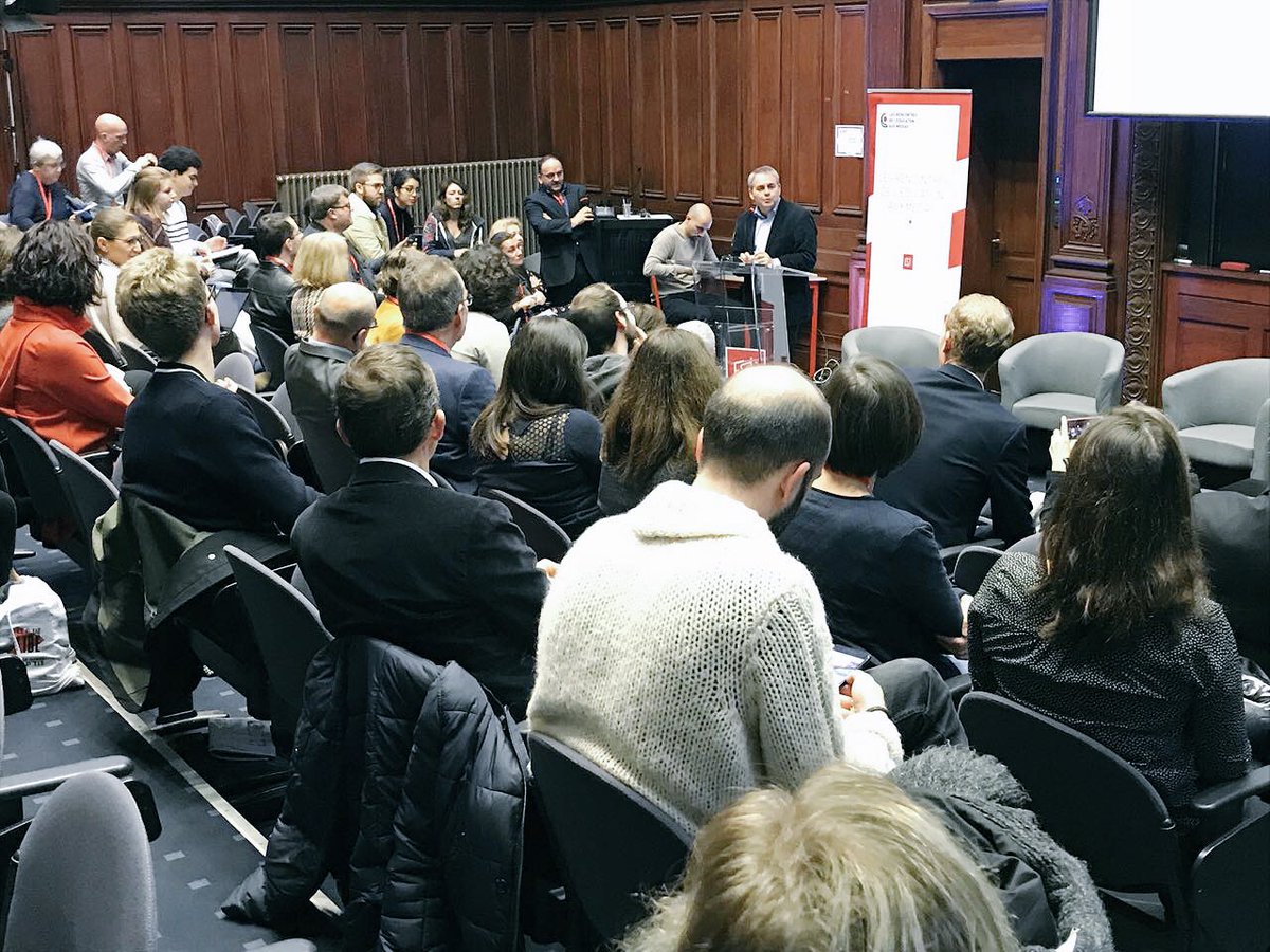 Xavier Bertrand on Twitter "Les journalistes, les corps intermédiaires