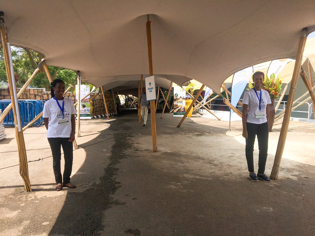 AkilahInstitute's tweet image. In addition to the @akilahinstitute Careers Team offering job advice, our Evening &amp;amp; Weekend HM students are here at 
the #KigaliJobFair to help direct you and show you their best #customerservice skills! #HospitalityManagement #careers