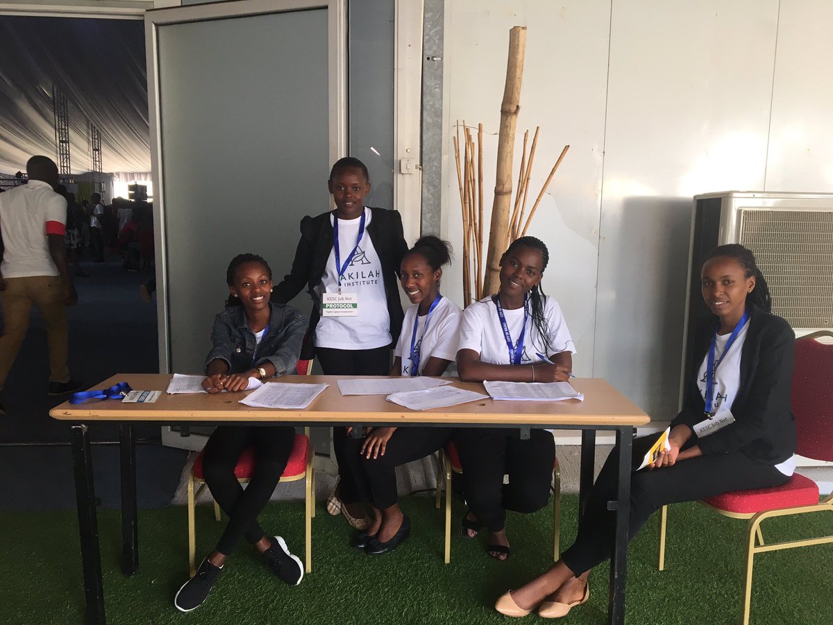 AkilahInstitute's tweet image. In addition to the @akilahinstitute Careers Team offering job advice, our Evening &amp;amp; Weekend HM students are here at 
the #KigaliJobFair to help direct you and show you their best #customerservice skills! #HospitalityManagement #careers