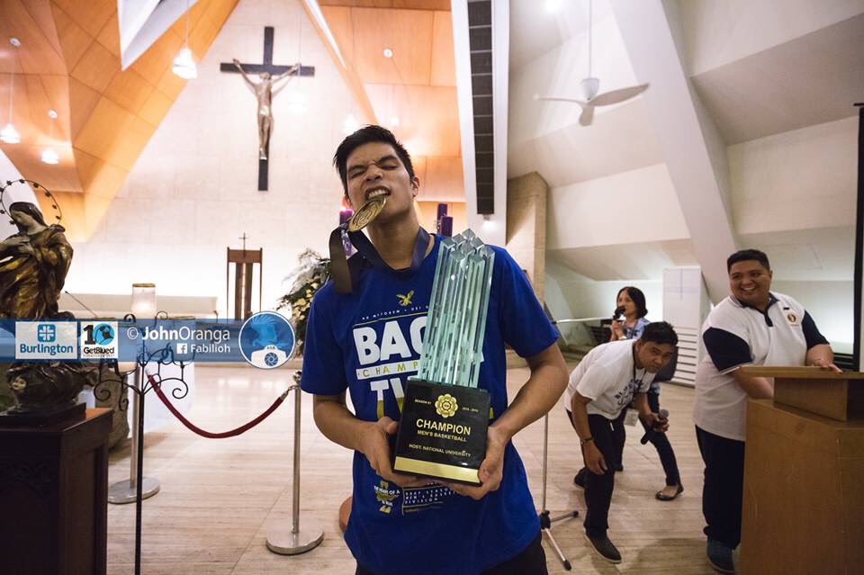 RaffyUpdates's tweet photo. Congrats, @raffyverano!! You guys really deserve this 💙🦅 https://t.co/3p3D8S2EhL