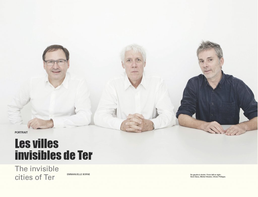 revueAA's tweet photo. [PORTRAIT]
« Notre démarche consiste à dézoomer pour considérer la géographie », affirment Henri Bava, Michel Hössler et Olivier Philippe. Retrouvez le portrait de l'@AgenceTerTeam, écrit par Emmanuelle Borne et publié dans le N°427 d'AA. 

https://t.co/OUbBJOqIgL https://t.co/XqjIN71UjI