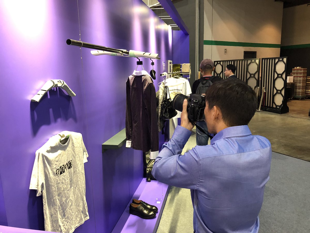 BlairKuys's tweet image. Celebrating a year of hard work at the BoDW. Thanks to all the industrialists for sponsoring our projects. @SwinburneDesign @Swinburne #industrialdesign #bodw2018