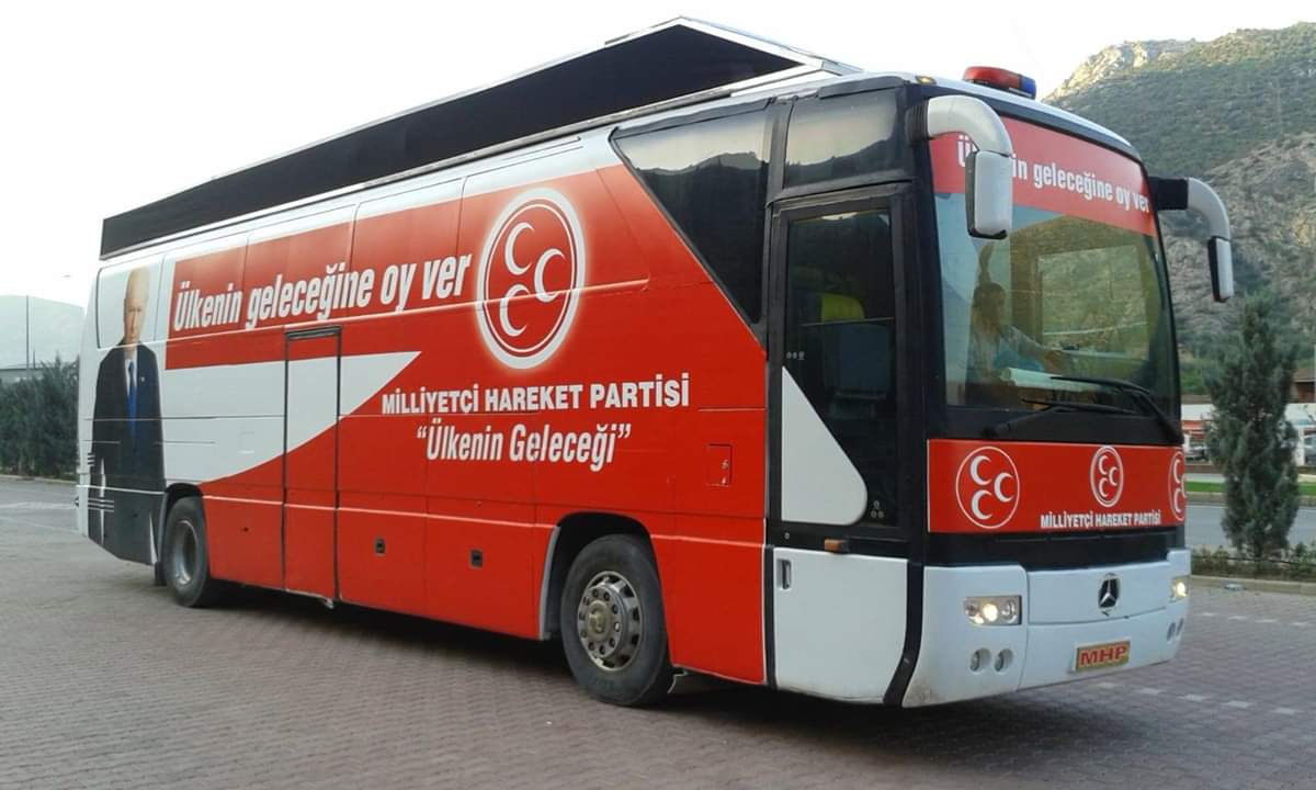 onderulutay's tweet photo. Sayın cok değerli belediye baskanı ve muhtar adaylarımız Cephe giydirme, arac kaplama, afiş  butun görsel calısmalarınız uygun fiyata ve yüksek kalite işçilik için 25 yıllık tecrübemize güvenin ve bize ulaşın.             https://t.co/qsp3QNl1ux https://t.co/F5pmIqoBhr