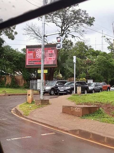uhca_ug's tweet photo. In an effort to increase awareness about #tobaccodeaths in Uganda, @uhca_ug has installed the tobacco death clock to warn the public... #TobaccoDeathClock. #MourningMorning. @BagumaRT @lynderlinda @TobaccoCtrlUg @CTC_AFRICA @ChaigaDestiny https://t.co/3WDJBCyatk