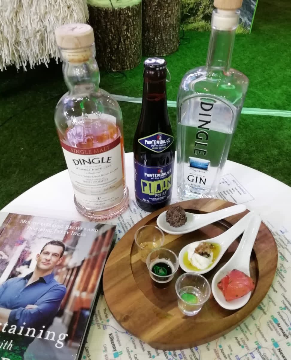 MedleyFleetStreet tweet media