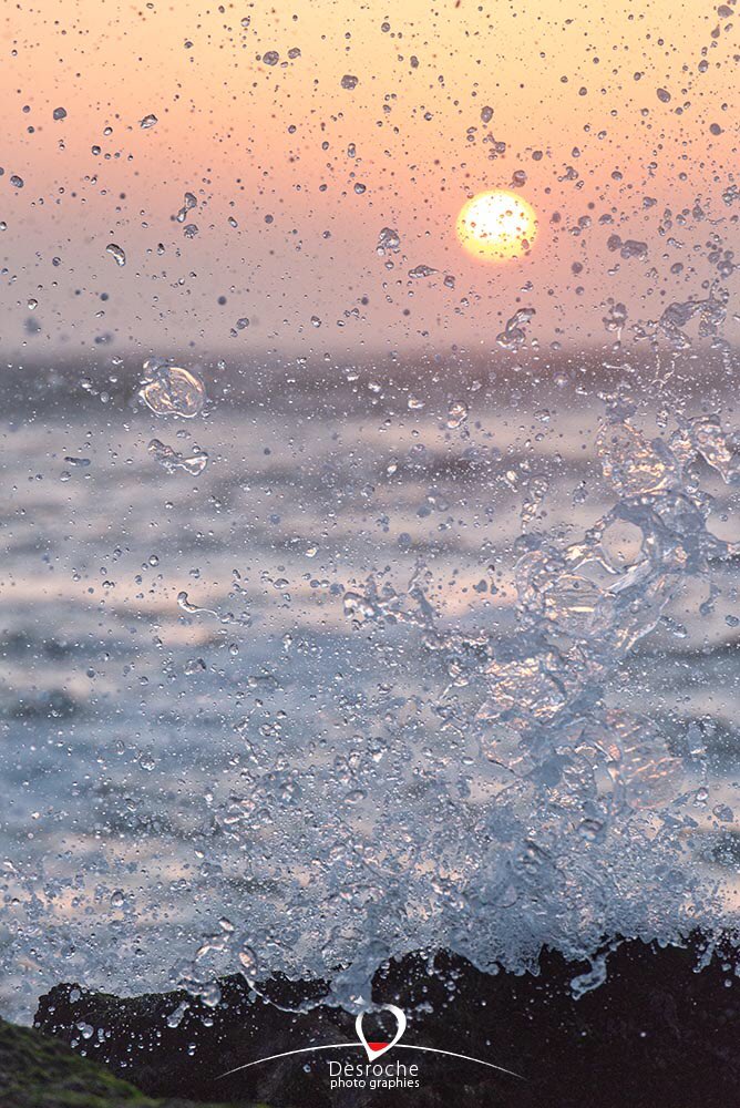 DesrochePhoto's tweet photo. #plouhinec #Gavres #GrandSiteDunaire #Morbihan #Bretagne #brittany #quiberon #CoucherDeSoleil #sunset #eclat #vague #Waves #beach #plage #JeudiPhoto @MorbihanTourism @LorientAgglo @LePortdAttache https://t.co/2eUDADKdOW