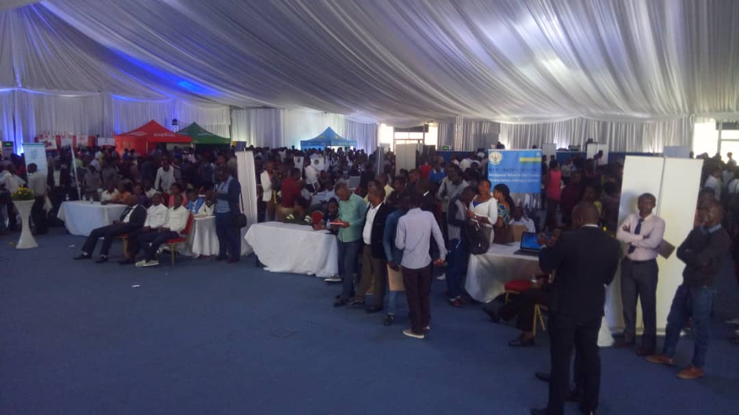 kagire's tweet image. @RwandaLabour Minister @FRwanyindo highlighted different government efforts to create more jobs &amp;amp; encourage entrepreneurship to address the challenge of unemployment especially among youths with employable skills. #KigaliJobFair