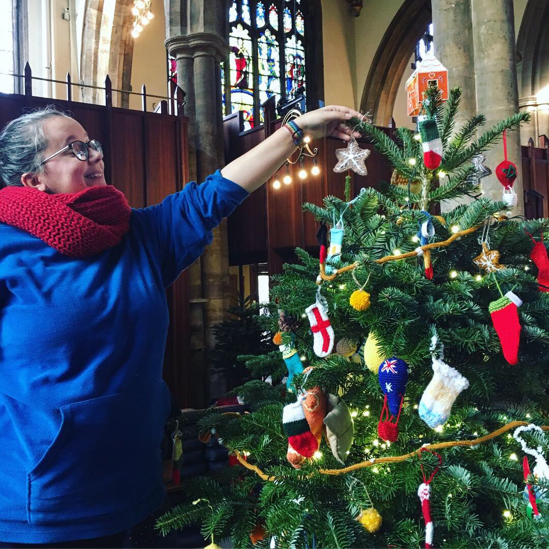 lemon_ginger's tweet photo. Our #ChristmasAroundTheWorld tree is up in @stpaulsbedford for their annual #ChristmasTreeFestival supporting @HospitalBedford
It’s on till Sunday then will be at @BedfordPavilion over Xmas 🎄
#bedford #handmadechristmas https://t.co/JSSLUe4EK2