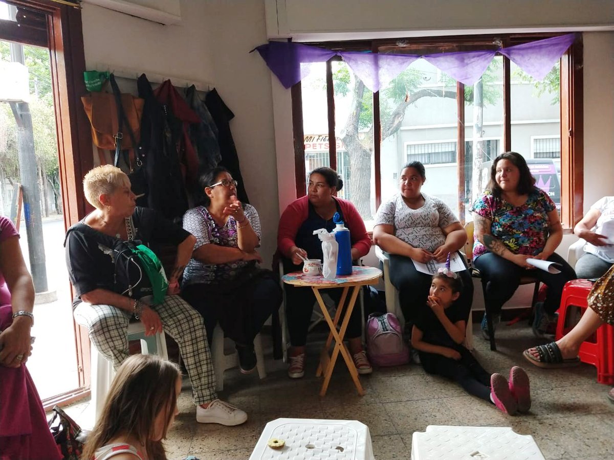 Salud_LCSM's tweet photo. El miércoles 5 de diciembre el Frente de Salud en conjunto con Frente de mujeres e igualdad de géneros - La Campora San Martin realizamos el segundo encuentro de la Capacitación para las Consejerías en Salud Sexual con la Dra. Rosemarie Alt.
#PromoverDerechos #SaludParaTodxs https://t.co/TwCjLrxGz5