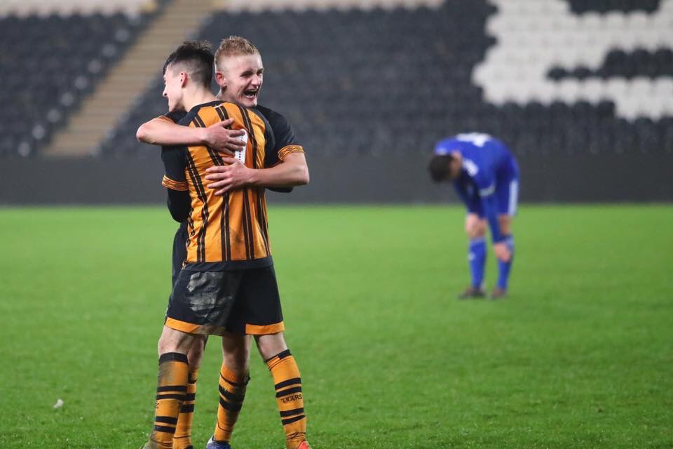 <a href="/DanHawkins99/">Daniel Hawkins</a> @tommybe92357865 think someone likes each other ha