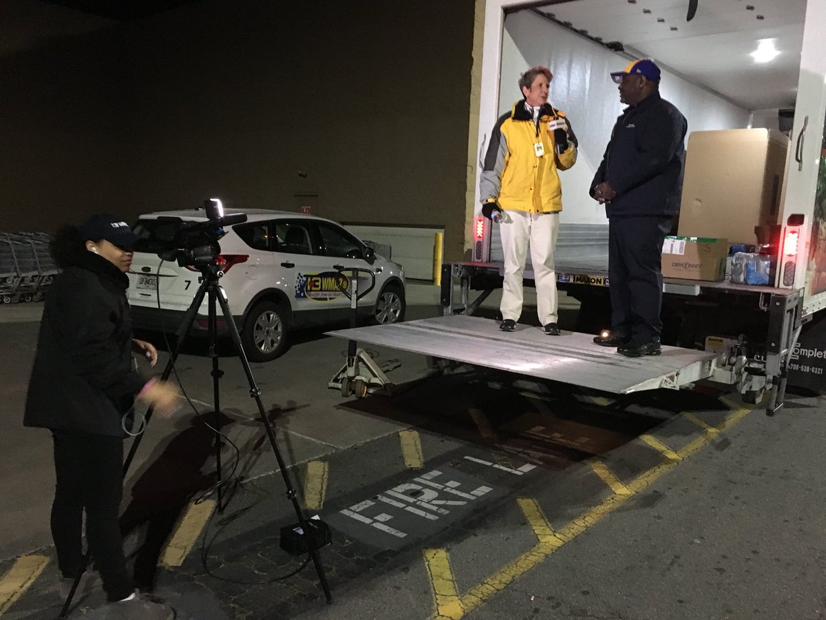 We’re here at the Wal Mart in Milledgeville with <a href="/SuzanneLawler13/">Suzanne Lawler</a>  &amp; <a href="/KSolomonReports/">Kayla Solomon</a> &amp; Torrance Gore to help #StufftheTruck for Middle Georgia Community Food Bank.