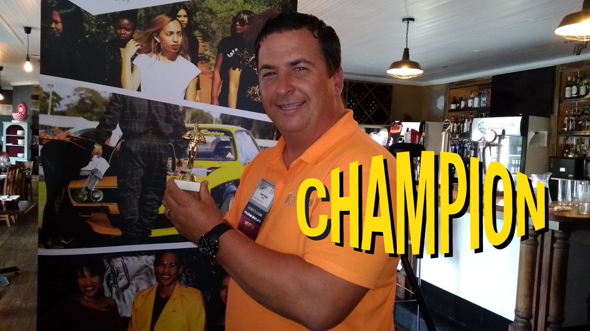 bnithewillows's tweet image. And the Oscar goes to... #BNITheWillows