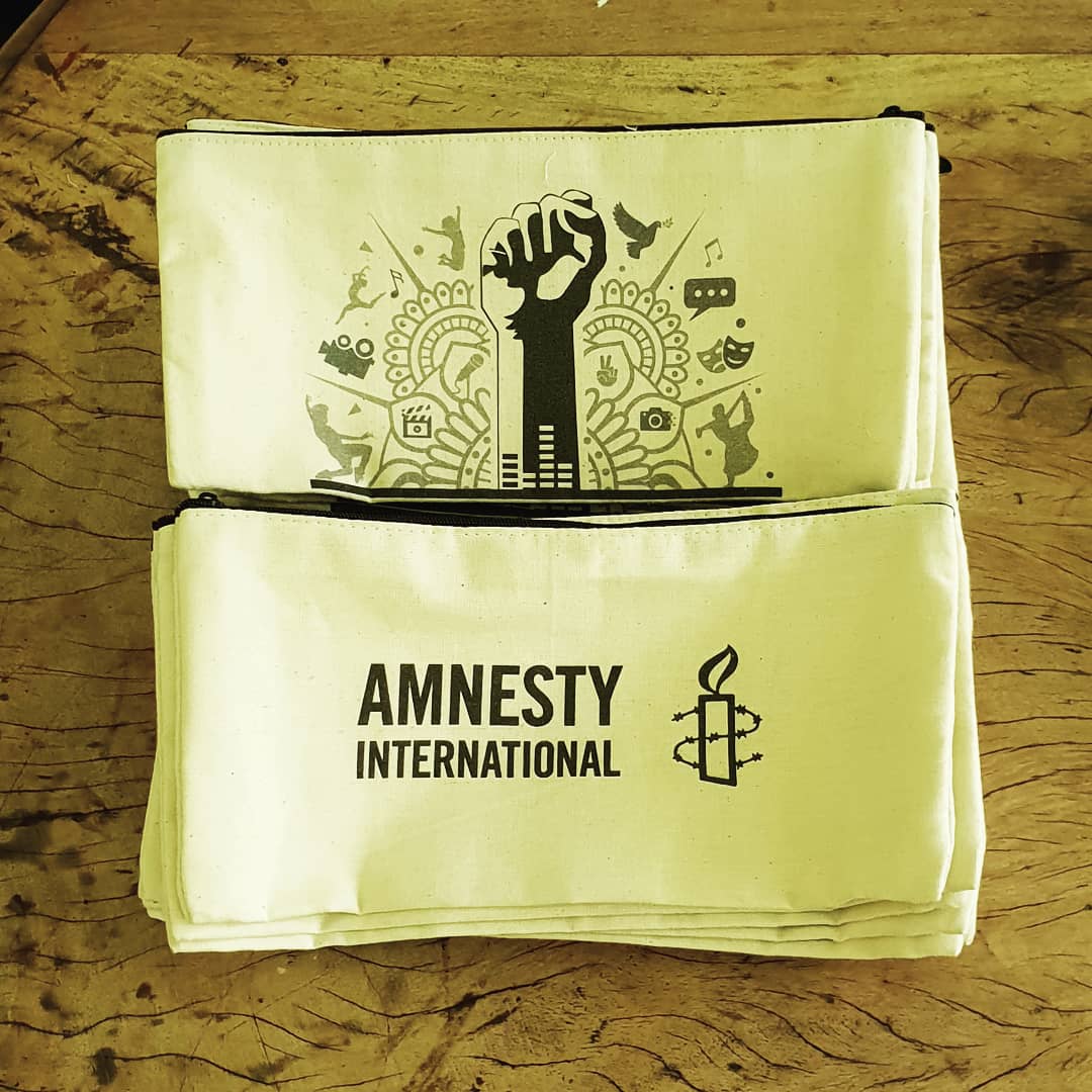 We made these cases for @amnestysasia to use for their Art for Rights - South Asia Human Rights Festival from the 5th-9th December!!😊😊 #booteeksl #amestyasia #artforrights #handmade #case #humanrights #ethicallymade #sustainable #responsible #womenempowerment #womensupportwomen