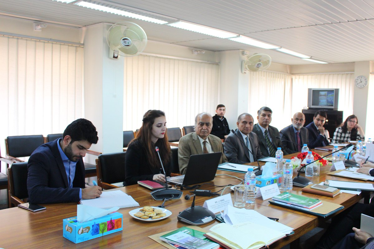 ISSIslamabad's tweet image. Today, December 6, 2018: In-house meeting with a 6-member #ChineseDelegation from the #Councillor's Office of the #StateCouncil visited the #China-Pakistan Study Centre at #ISSI and discussed #Pakistan-#China #Relations.