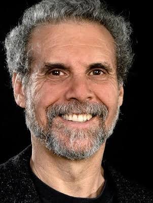 C_OBookClub's tweet image. Daniel Goleman (born March 7, 1946) is an author and science journalist. For twelve years, he wrote for The New York Times, reporting on the brain and behavioral sciences...
#Eintelligence @DanielGolemanEI