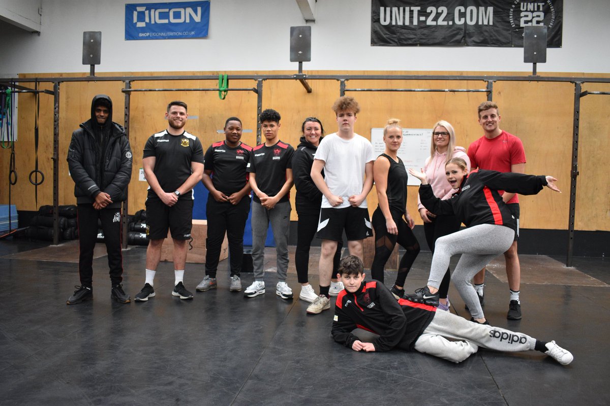 SaintsFdation's tweet photo. Brilliant day for our @HITZRugby Students. @SamBreakthrough gave a fantastic talk on finding your dreams, goals and how to work towards them. Followed by a great session with @KaisaLarkas to finish off the day! #FindYourWhy #InspireEachOther #ChangeThatMindset https://t.co/fIduKC2s2H
