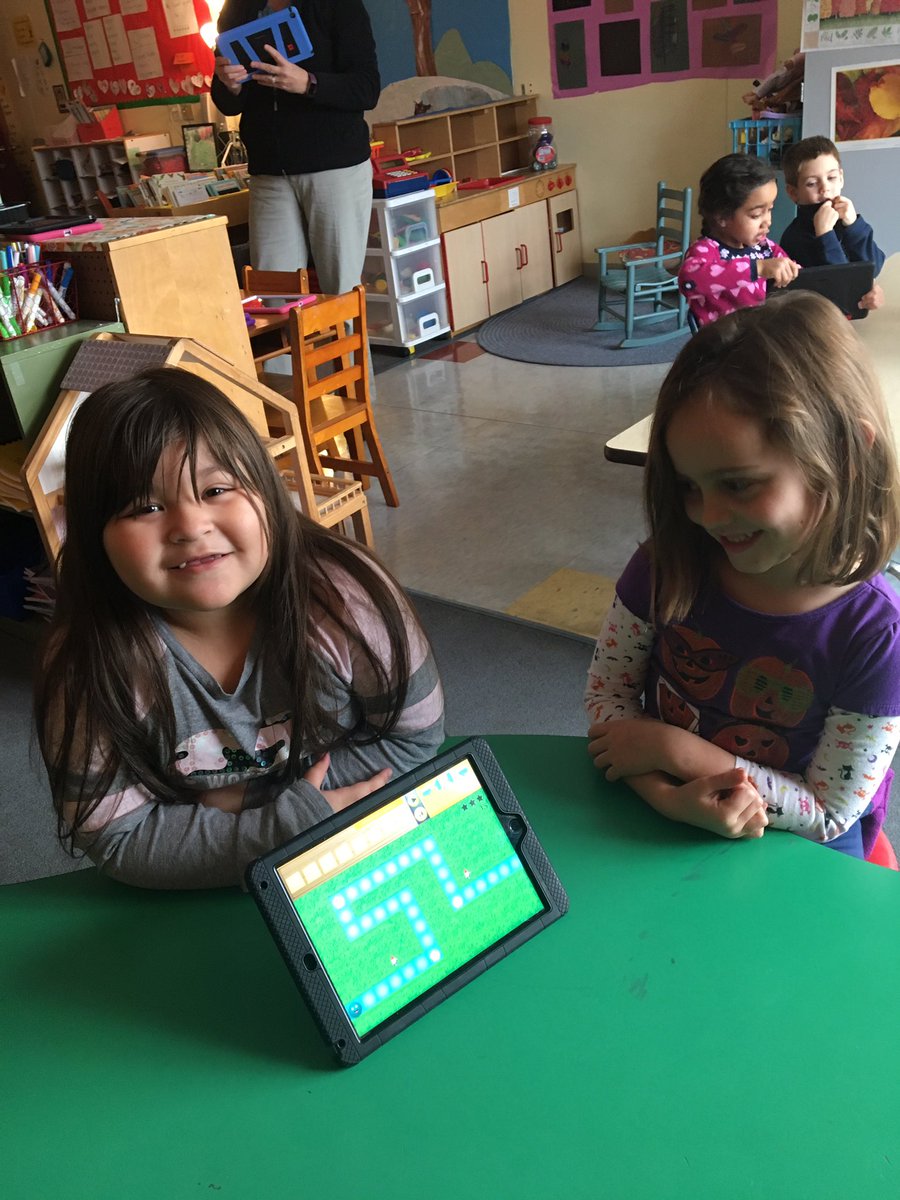 Jen Canfield tweet media