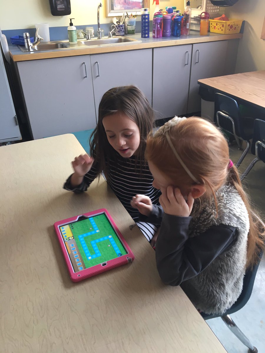 Jen Canfield tweet media