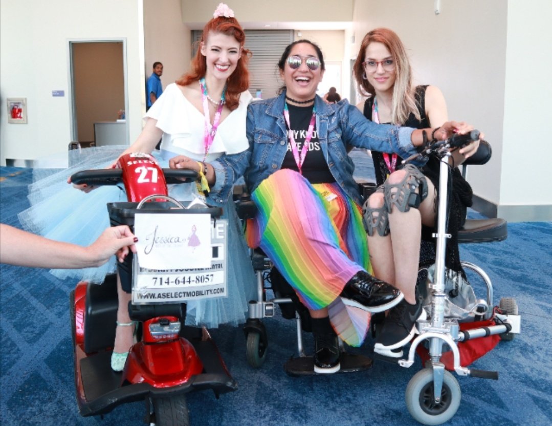 annieelainey's tweet photo. @VidCon Hanging out with #WheelieQueer #BabeWithaMobilityAid angels @JessicaOOTC and @hotpinksun!
#Vidcon2018 ❤♿🏳️🌈 https://t.co/oeuIHSn4zR