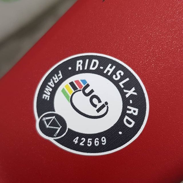 Bikeshak's tweet photo. A proper superbike build coming up next! @ridley_bikes @ridleybikes_uk Helium SLX with 12 speed Campagnolo Super Record and Enve SES wheels with Chris King hubs #ridleybikes #heliumslx #campagnolo #superrecord12 #envewheels #chrisking #bikeshakcc #custom… https://t.co/UhcuXHdJFI https://t.co/98A3grsjyX
