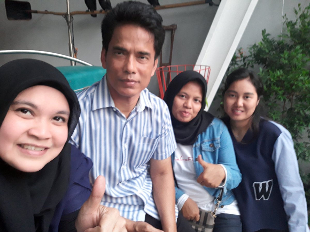 #LebihDariSelamanyaFILLES
Kala senja bersama ayah kejora