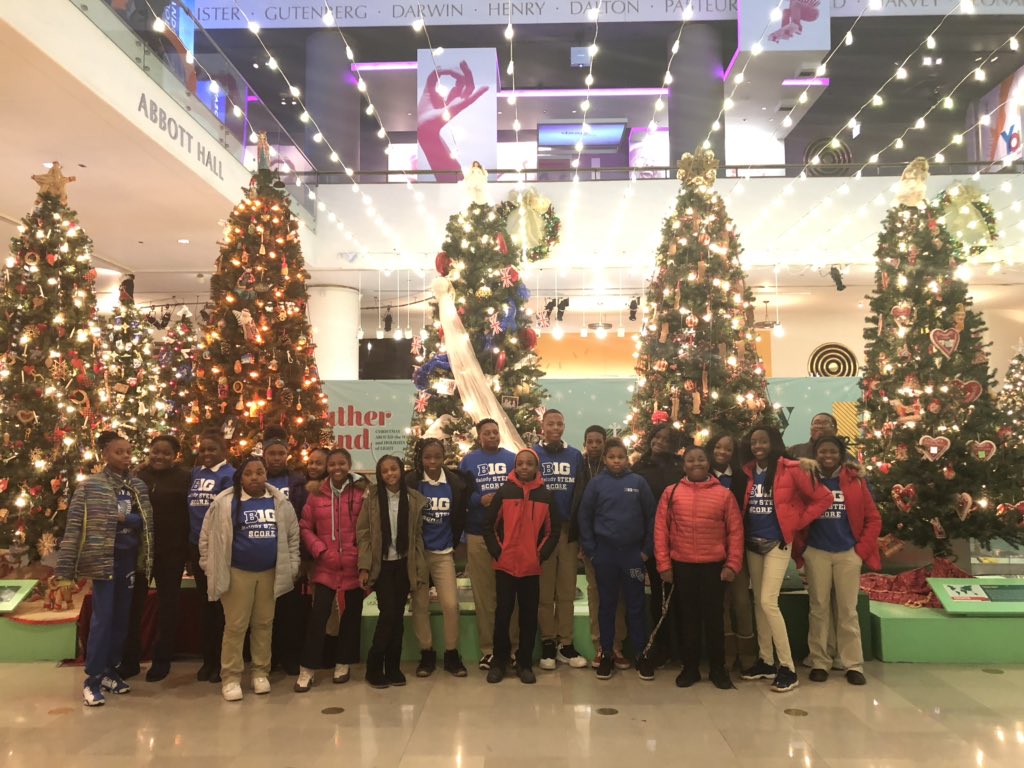 melody_stem's tweet photo. Melody middle schoolers are enjoying a trip to The Museum of Science and Industry today! The Science Behind Pixar exhibit is a must-see for these STEM scholars. #cpsSTEM #chipubschools #pixar #sciencebehindpixar #thisisCPS @RCJohnsonSTEM https://t.co/xkqBEnRhsW