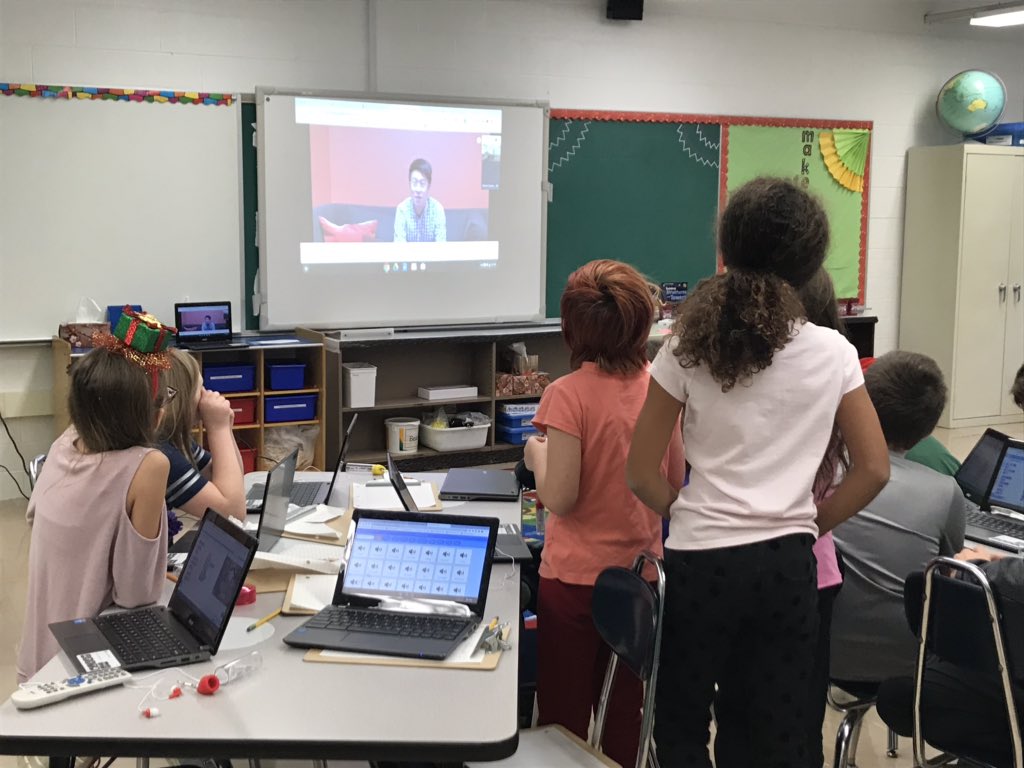 cjbrady4's tweet image. We enjoyed our virtual visit with Brendan Chan from Google with our 4th grade students! Thank you so much for inspiring students to pursue their passions and learn more about computer science. #E4Tech #CSFirst #CSEdWeek #TECHCORPS  @ErieviewEagles @tjebert