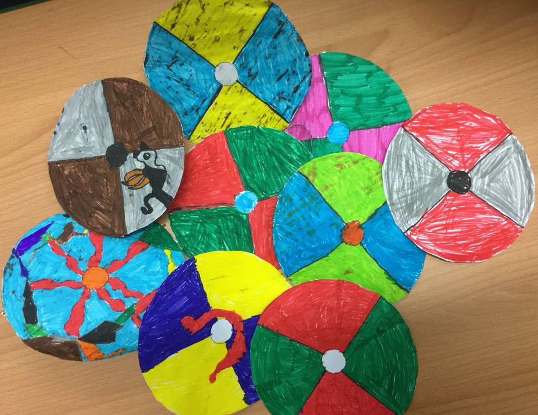 Y3Stars_Kings's tweet photo. This afternoon Kingfishers and Starlings have been creating Viking shields so that they are prepared for another adventure! #EPIC @GlenbrookPrima1 https://t.co/xUE9bT3qku