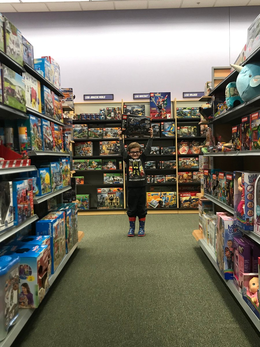 Barnes Noble On Twitter Everyone Is So Excited About Our New