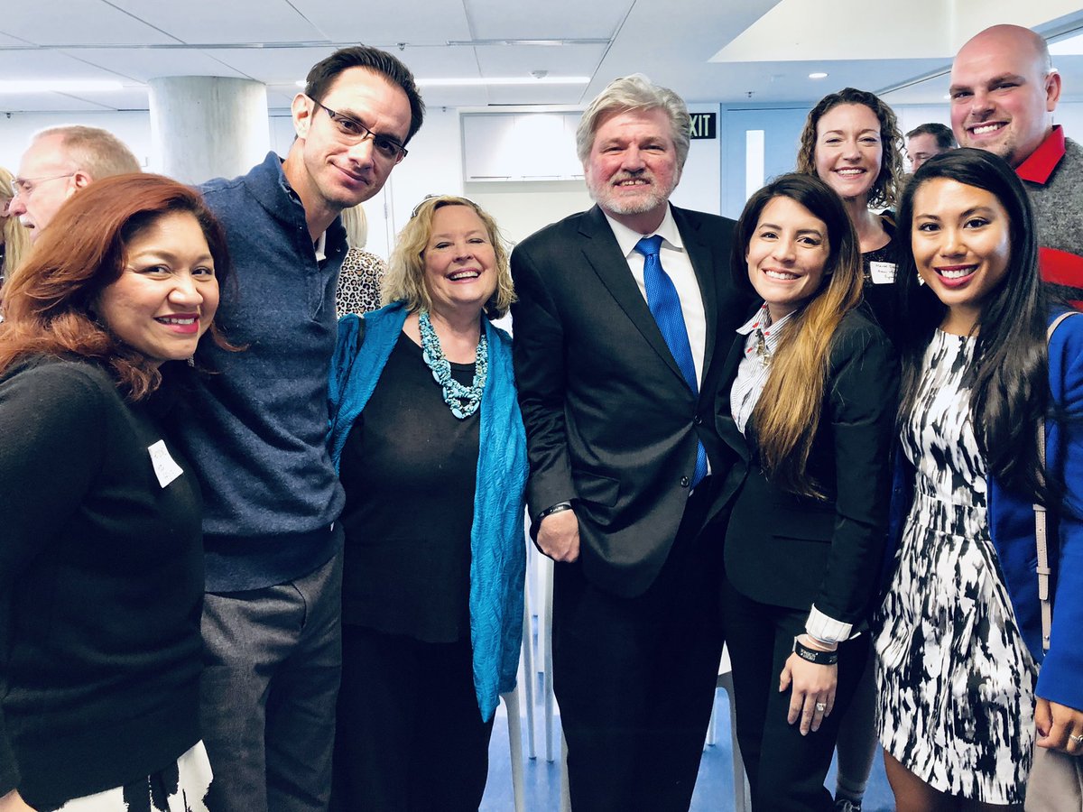 Emerging #Arts Leaders unite in today’s talk on the #value of the arts from local, to national and global! <a href="/Americans4Arts/">Americans for the Arts</a> <a href="/MiamiDadeArts/">MDC Cultural Affairs</a> <a href="/xcortada/">Xavier Cortada</a> @ArtsBizMiami #Sustainability