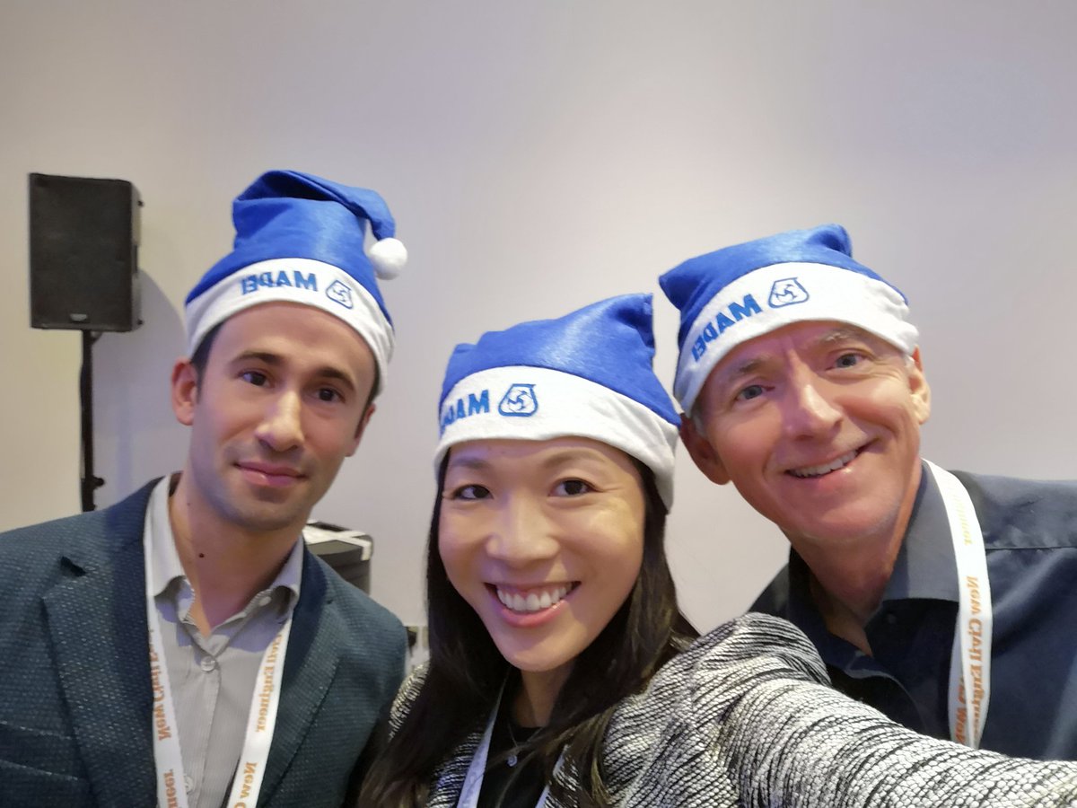 At the <a href="/TunnellingFest/">Tunnelling Festival</a> with Steve and Enrico from <a href="/MapeiUKLtd/">Mapei UK Ltd</a> #MapeiElfie
Merry Christmas!!!
#TunnelDayUK #Target1000