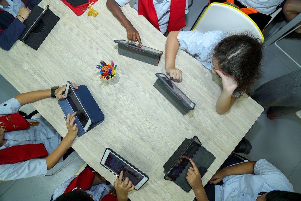 expocitydubai's tweet photo. .@Accenture have invited 30 young and brilliant minds to the #Expo2020 visitor center to learn how to code a brighter future for themselves and our planet. #HourOfCode https://t.co/e2OV1bkfvl