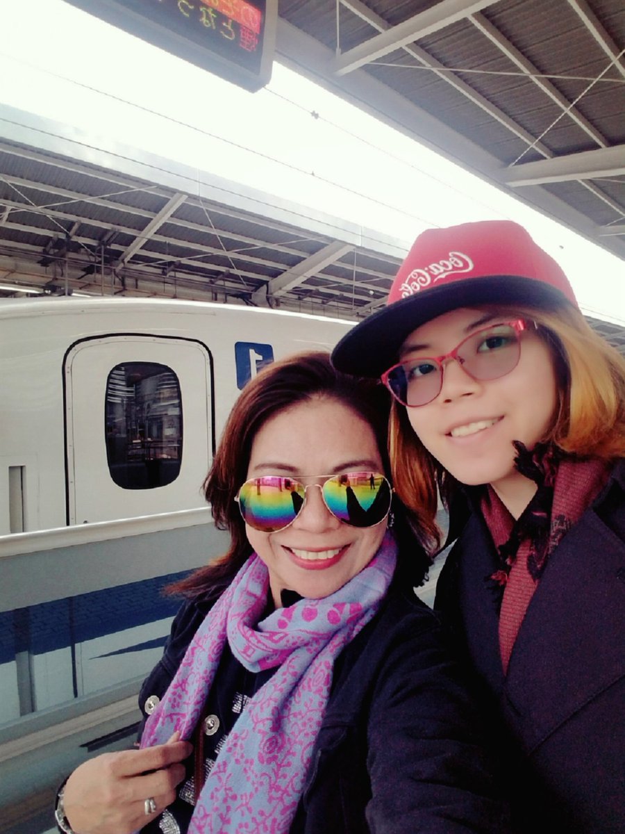 celccan's tweet image. Enjoy our Shinkansen travel to Nagoya, i miss this girl. Happy Birthday!Love you always my Shobe❤ Take care of yourself always.🎂💐🍝🍴💓💕 #JPTravelWithFamily #FastestJPBulletTrain #WorkAssignment #StayConnected #FamilyLove #LoveAndPeace