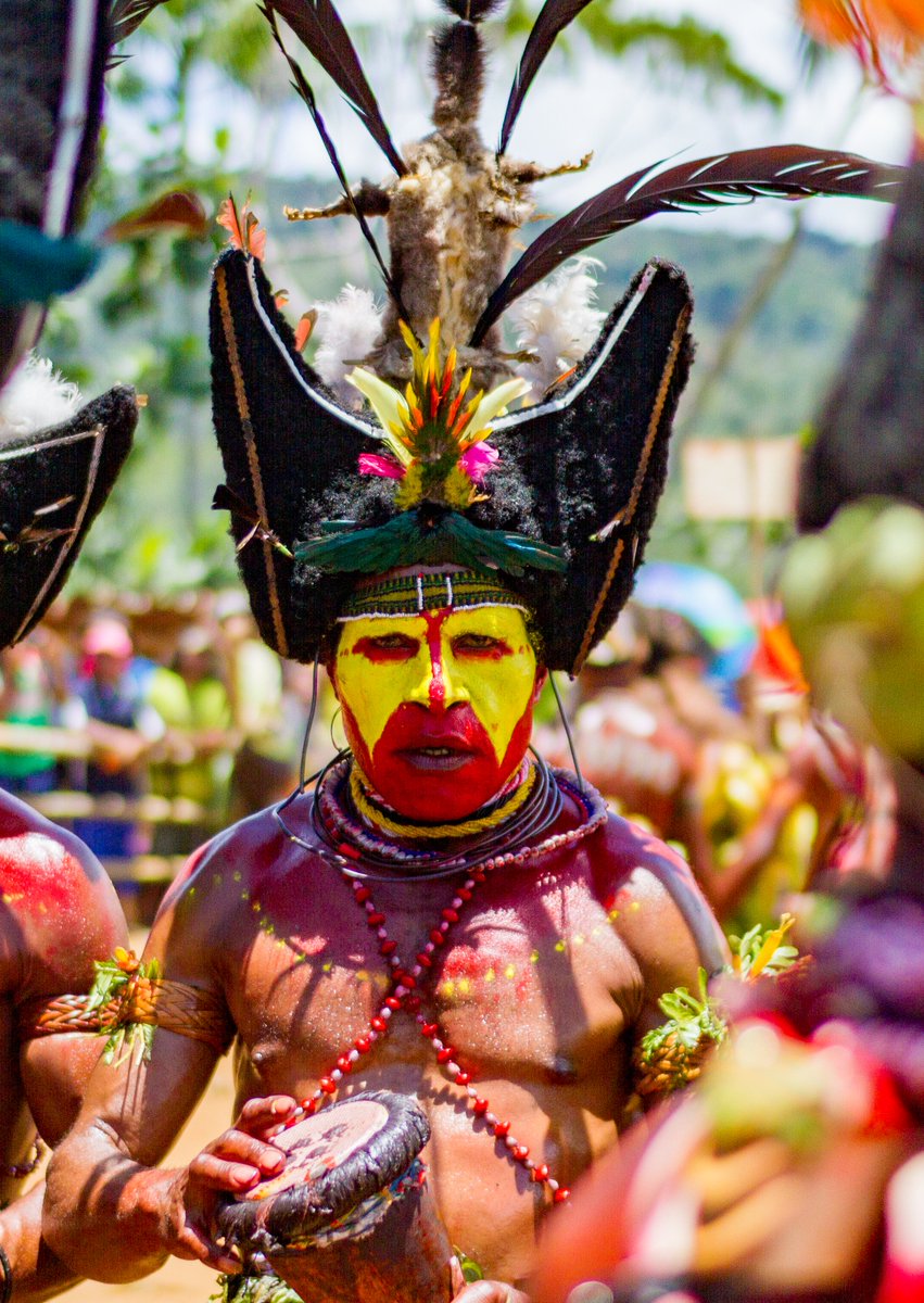 am_grapher's tweet photo. #HornbillFestival of #Nagaland, Kohima, provides a unique and enthralling experience from the land of blue rolling hills. Open your eyes and let the #colours and sights of this mesmerizing #festival be captured on your #camera. https://t.co/qx3Z2fMfZr