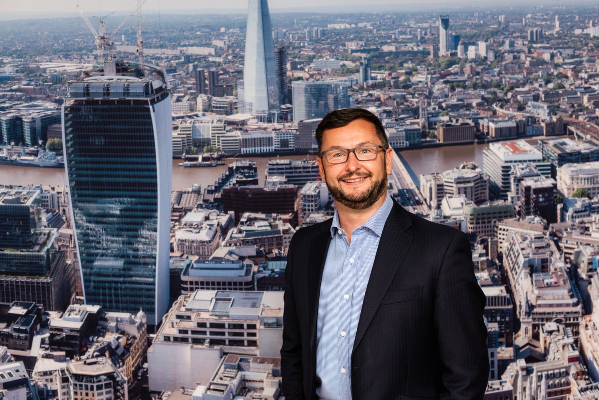 HansonPacked's tweet photo. See our national commercial director for Cement, Andrew Simpson, take part in the 3rd annual @TheBMBI roundtable debate, discussing topics such as how changes in buyer behaviour and the skills shortage are affecting the building industry and its suppliers: https://t.co/8Pjj1qZCPq https://t.co/IUqmHenYPT