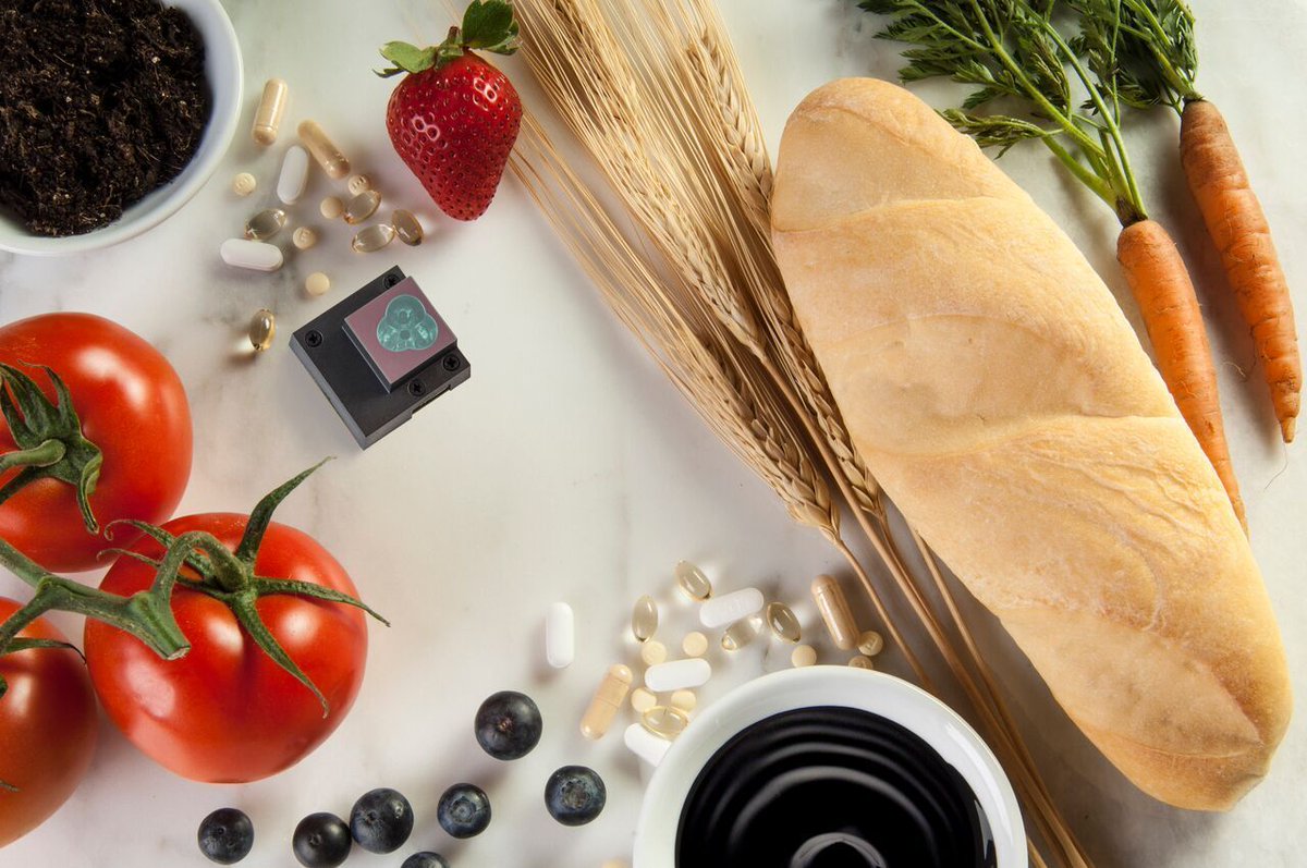 SiWareSystems's tweet photo. The NeoSpectra-Micro is an #affordable and #portable #spectralsensor that allows the analysis of data samples in a timely and consistent manner. The NeoSpectra-Micro has a proven ability to provide analytical data for #pharmaceuticals, #agriculture and #foodprocessing. https://t.co/mRgwsrSgZN