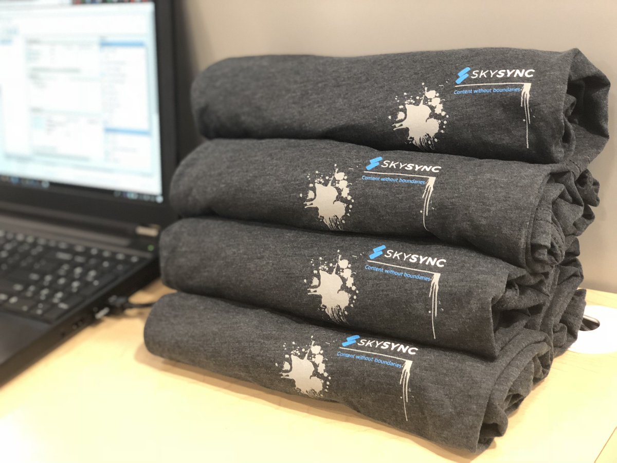 dryviq's tweet image. Stop by @SkySynced booth #28 at #SPFESTCHI. Ask Brian Baun and David Donley for a @SyncopathLabs shirt!