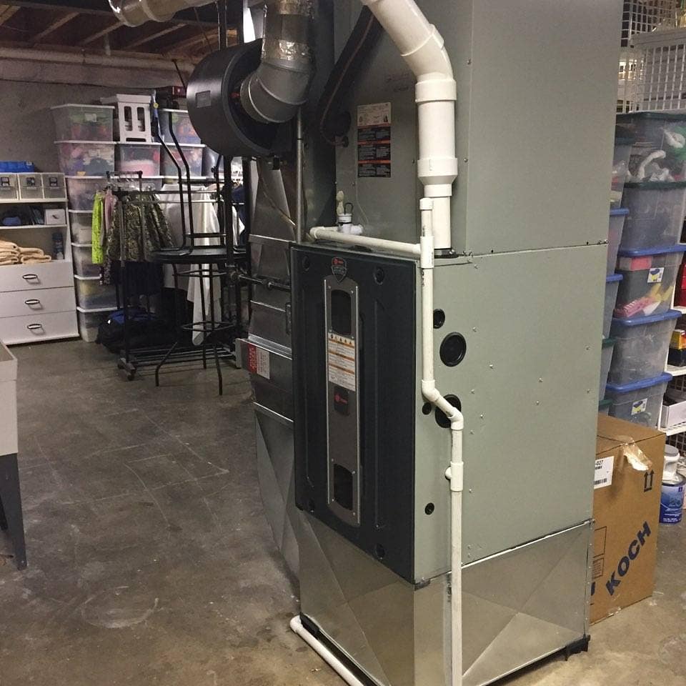 EnergyControlKY's tweet image. Before and after of a new @Trane S-series furnace. #energycontrolky #itshardtostopatrane #Trane