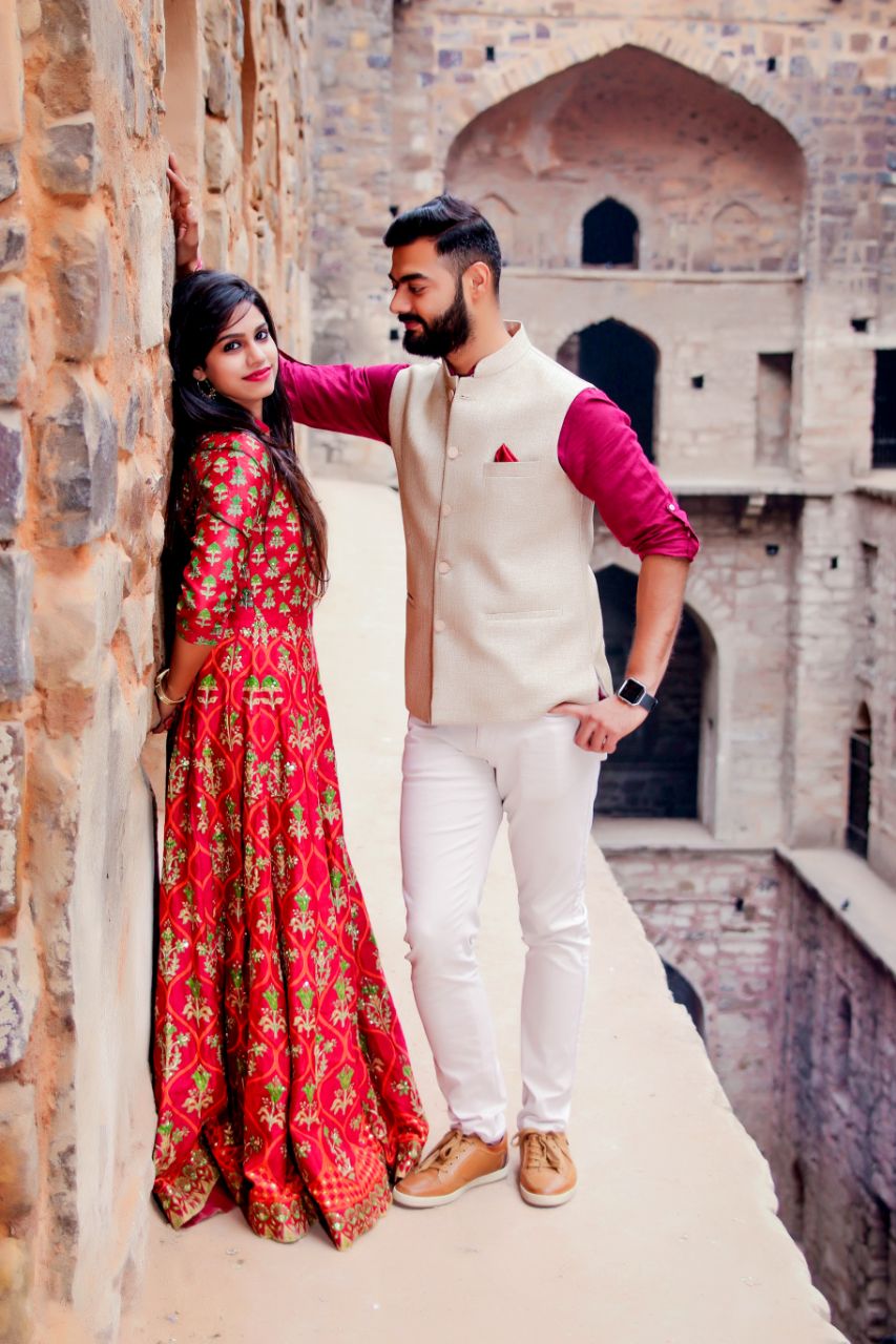 Candid pre sale wedding shoot