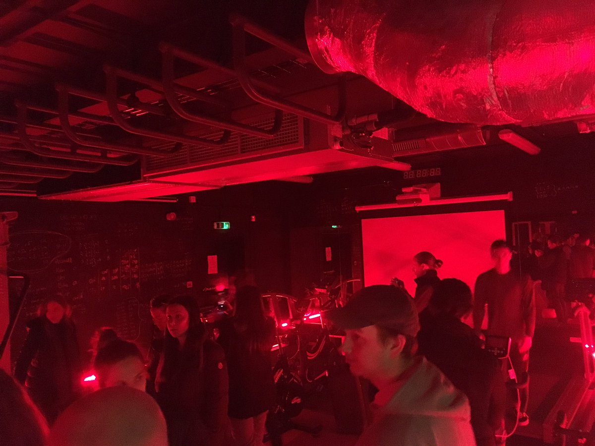 Deakin_ExSc tweet media