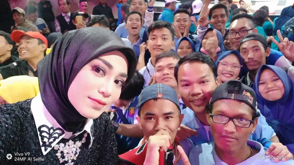 Kami real leslove yang akan selalu support karirmu karya karyamu apapun kondisinya #LebihDariSelamanyaFILLES