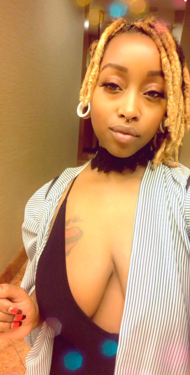 RastaPinUpp's tweet photo. Milf Mode #Activated https://t.co/eN7PdYcz45