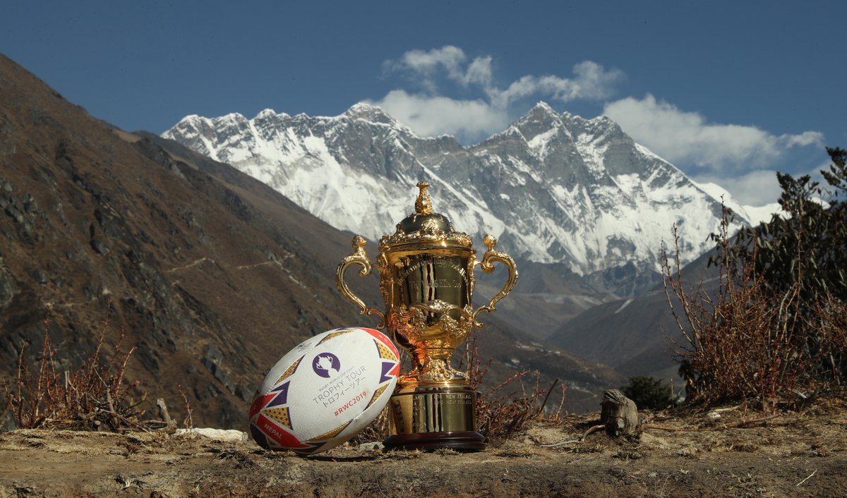 rugbyworldcup's tweet photo. The Webb Ellis Cup at the highest point it has ever reached, 5,500m up in the Himalayas with a spectacular view of Mt Everest, making its debut with @nepalrugby on the #RWC2019 #TrophyTour ⛰🇳🇵 https://t.co/slT3gXJaoC