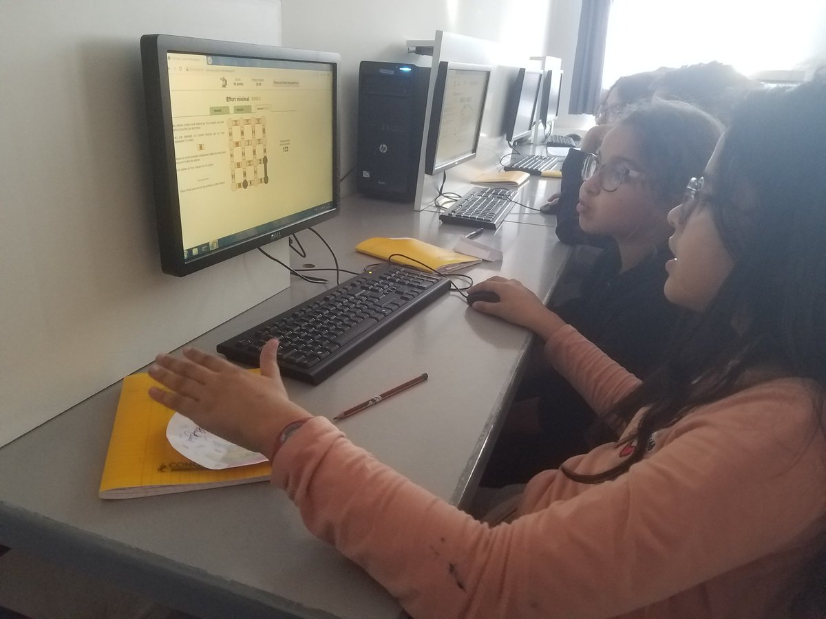 Cm2Bouskoura2's tweet image. Cette fois-ci, c&apos;est le vrai #concourscastor !