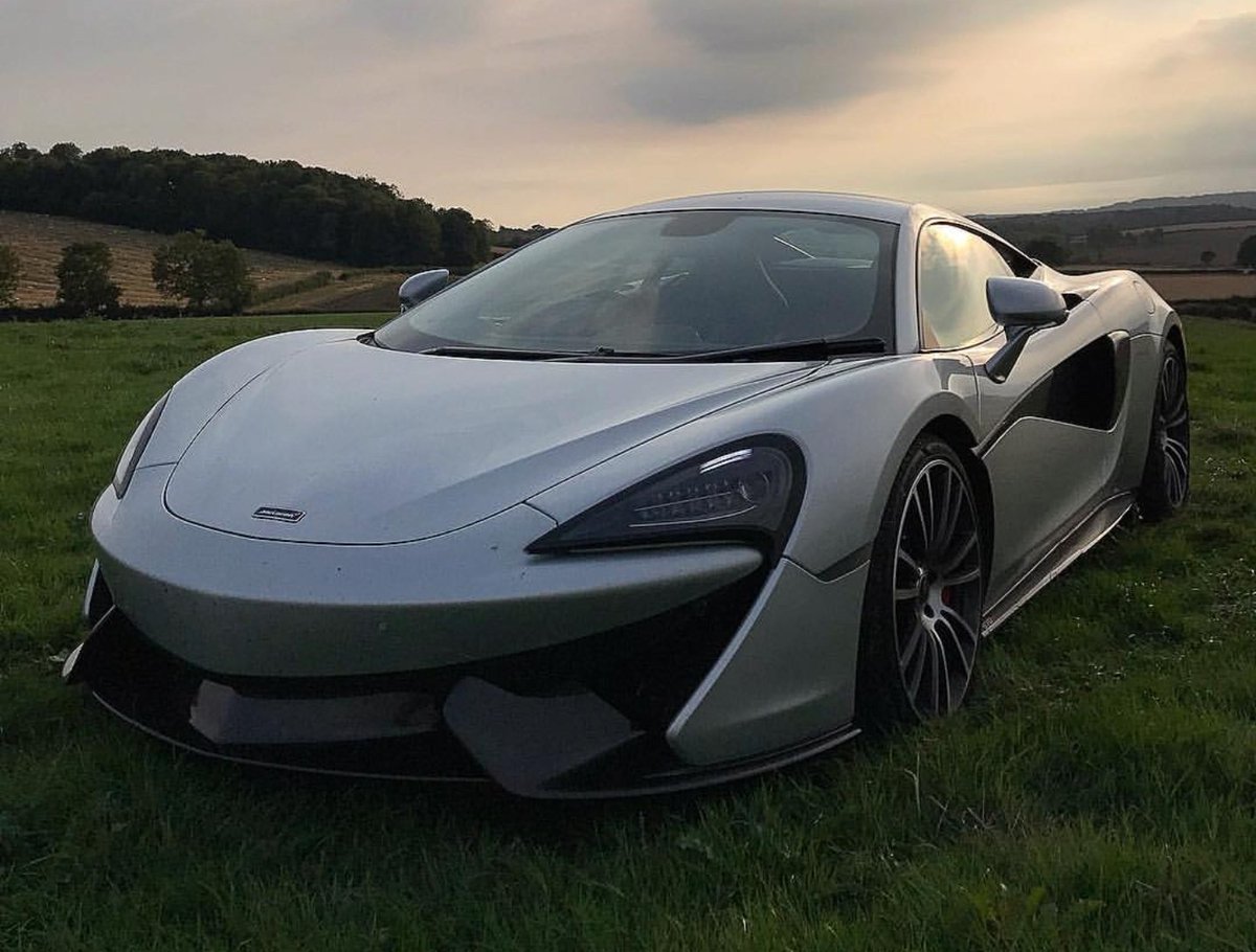 WorldWideCarsTM's tweet photo. McLaren 570S 🙏🏻 https://t.co/iVFOsqFJZo