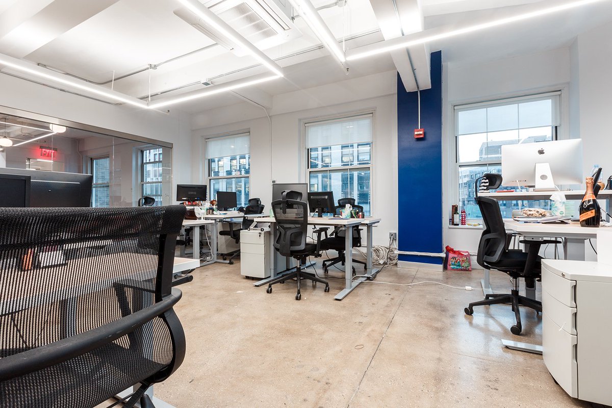 Did You Know?  <a href="/WorkVilleNYC/">WorkVille</a> has large private offices on the 22nd floor of their #Midtown location - home to growth-stage startups and disruptor companies. Office sizes range from 6 to 25 desks. All offices are move-in ready! workvillenyc.com/learn-more-abo…