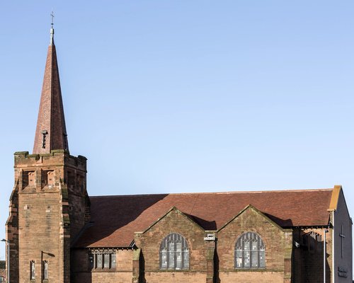 BMIUKandIreland's tweet photo. Have you seen Shettleston New Parish Church, a beautiful example of a restoration project using Rosemary clay tiles? @TheNFRC awarded this reroof top in the #Roof Tiling category!

Here is why the project won: https://t.co/2leDV8IAqH

#roofingawards #roofing #rooftiles https://t.co/pvDbbr6vDz