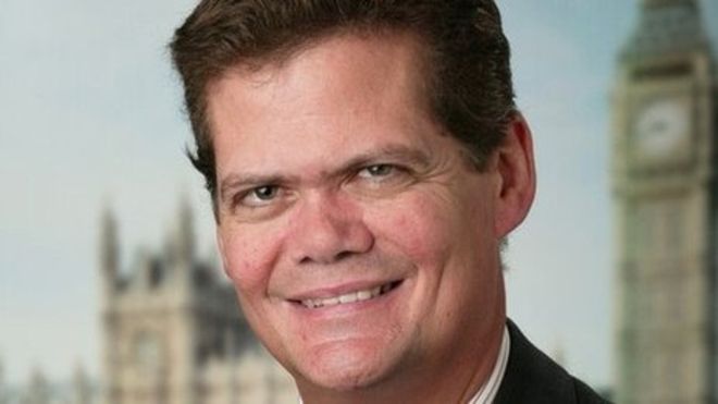 bbcsoutheast's tweet photo. BREAKING: The Lib Dem MP for Eastbourne and Willingdon, Stephen Lloyd, is resigning his party whip. He cites “irreconcilable differences” with his party’s voting intentions over the Brexit Withdrawal Agreement. https://t.co/DoNS9y4nqb