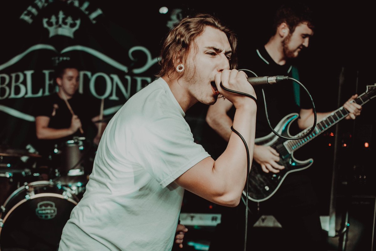 We're playing our first show of 2019 with some awesome bands! We're playing new material from our upcoming second EP for the first time live!

facebook.com/events/2183122…

#bristol #metal #ukmetal #metalcore #ukmetalcore #progressivemetalcore #djent #melodichardcore #posthardcore